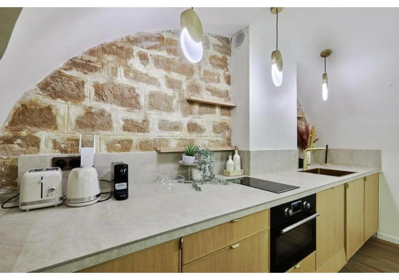 Apartment Le Marais Place Des Vosges By Studio Prestige Paříž